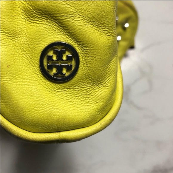 TORY BURCH Pyramid Stud Wristlet Clutch - Picture 4 of 4